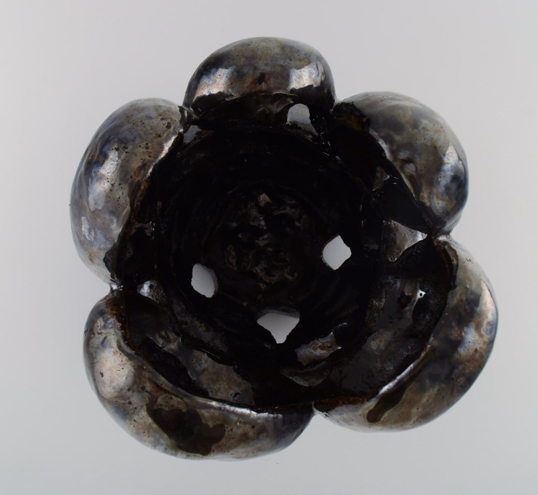Christina Muff, Danish contemporary ceramicist (b. 1971). Large sculptural unique vase in glazed - 7