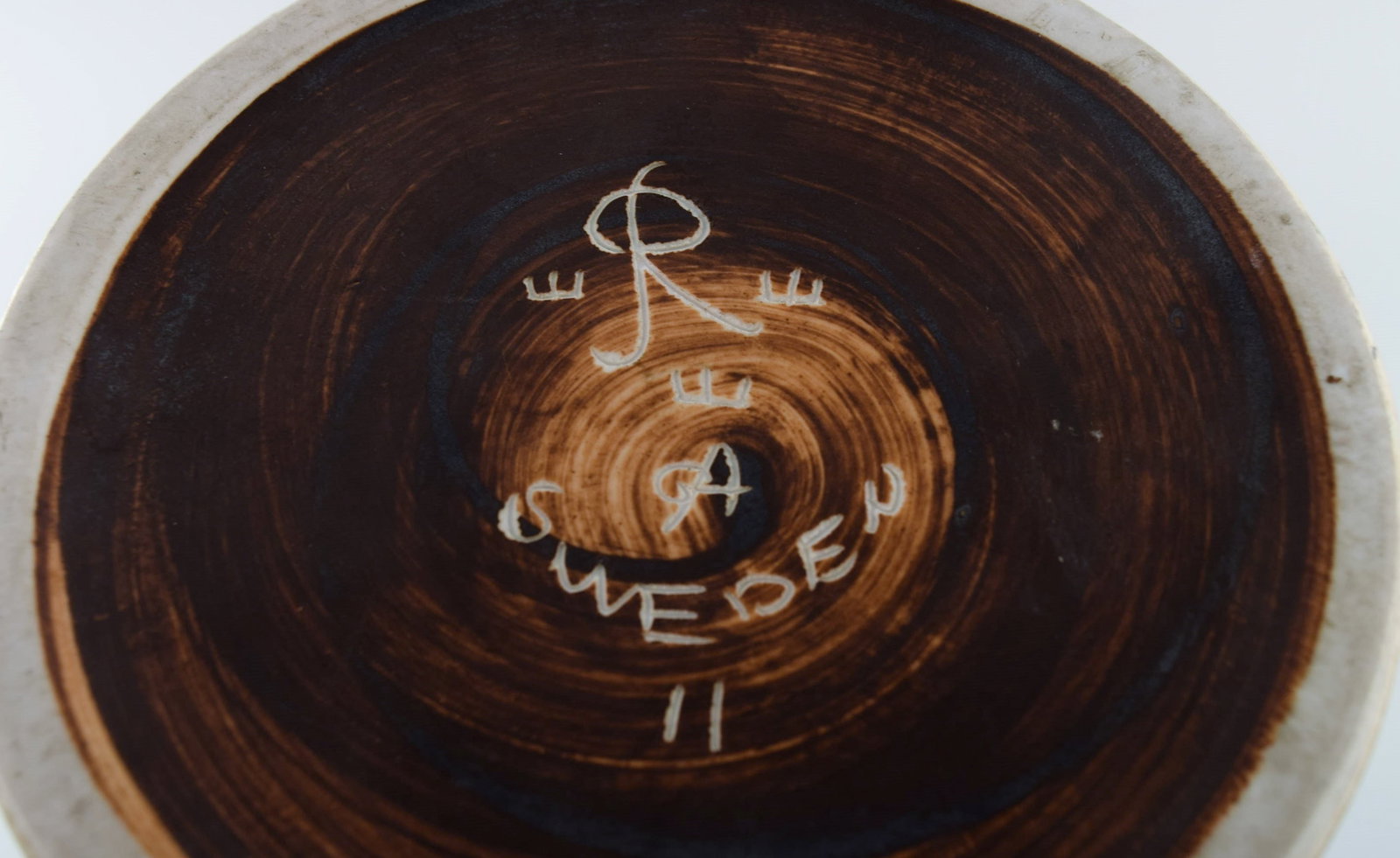 Olle Alberius for Rörstrand. Floor vase in glazed ceramics. Beautiful glaze in brown and light - 8