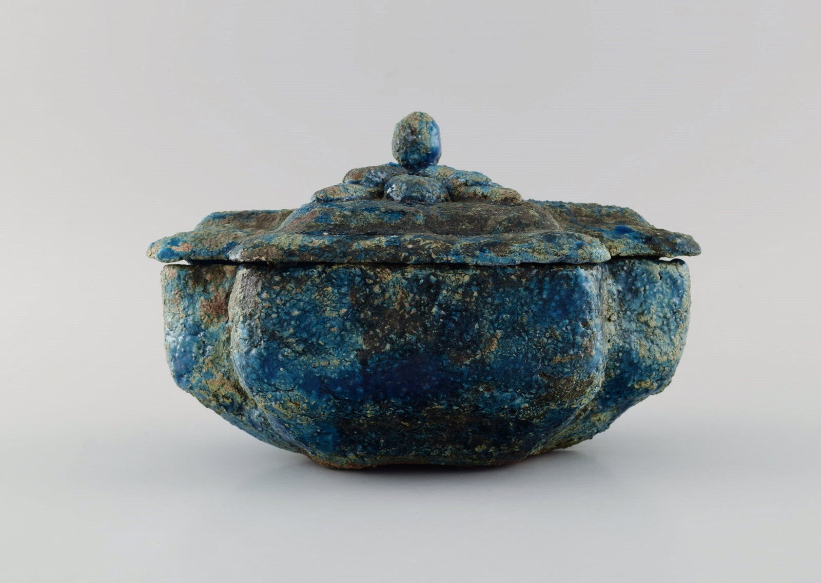 Albert Dahan for Vallauris. Unique art deco lidded chest in glazed stoneware. Beautiful glaze in - 3