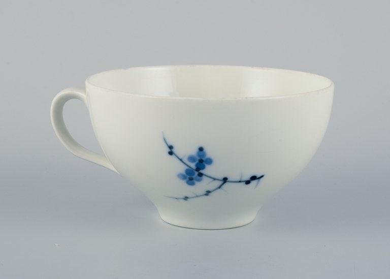 Johannes Hedegaard for Royal Copenhagen, Denmark, Rimmon, a five-person set of large tea cups and - 4