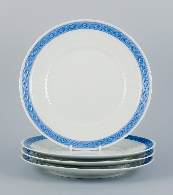 Royal Copenhagen Blue Fan, four dinner plates.: Royal Copenhagen Blue Fan, four dinner plates. 1969-74. Designed by Arnold Krog in 1909. Model number 1212/11519. Marked. In perfect condition. First factory quality. Dimensions: 25.5 cm. Reserve: