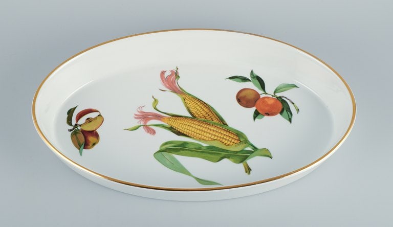 Royal Worcester Evesham Fine Porcelain, England, oval casserole dish with corn cob and apples. - 2