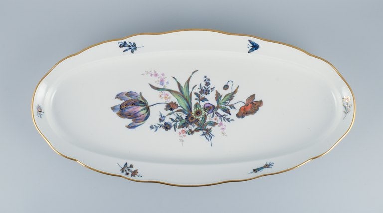 Meissen, Germany. Large fish platter, hand painted with flowers and insects and gold rim. - 4