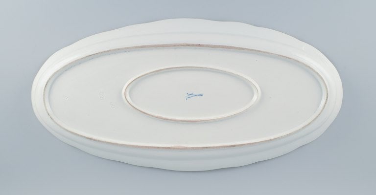 Meissen, Germany. Large fish platter, hand painted with flowers and insects and gold rim. - 7