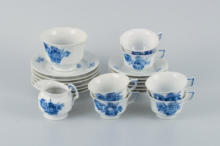 Royal Copenhagen, blue flower angular, coffee service for six people. Consisting of six coffee cups - 2