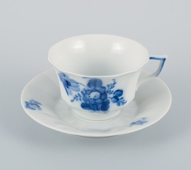 Royal Copenhagen, blue flower angular, six coffee cups with six saucers. - 5