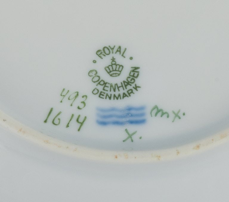 Royal Copenhagen Light Saxon Flower. Three deep plates in hand-painted porcelain. - 6