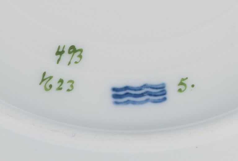 Royal Copenhagen, Saxon flower, nine plates consisting of seven lunch plates and two smaller plates. - 7