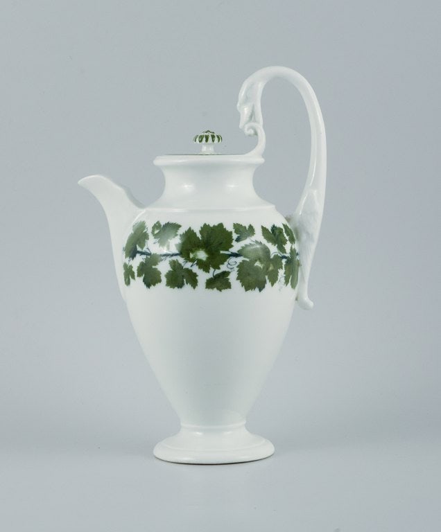 Meissen Green Ivy Vine. Coffee pot in hand-painted porcelain. - 2