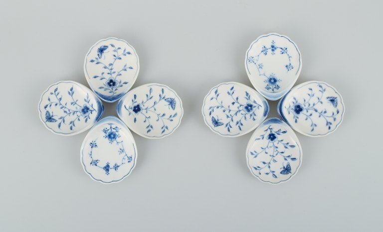 Bing & Grondahl, butterfly and blue fluted. A set of eight small bowls.: Bing & Grondahl, butterfly and blue fluted. A set of eight small bowls. Approx. 1920s. In perfect condition. First factory quality. Measuring: L 8.5 x D 7.5 cm. Reserve: $224.00 Shipping: Domestic: