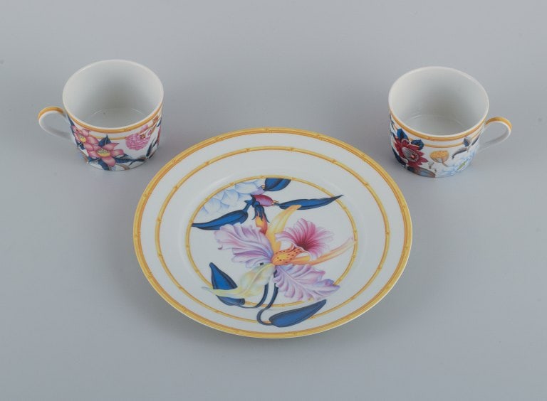 Porcelaine De Paris "Aurore Tropicale". Limoges, France, - 2