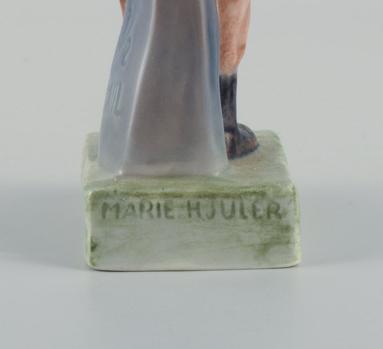 Royal Copenhagen Figure H.C. Andersen # 5245. - 7
