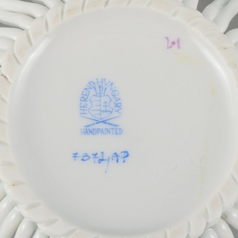 Herend pink Chinese Bouquet, two small bowls with wickerwork in hand-painted porcelain. - 8