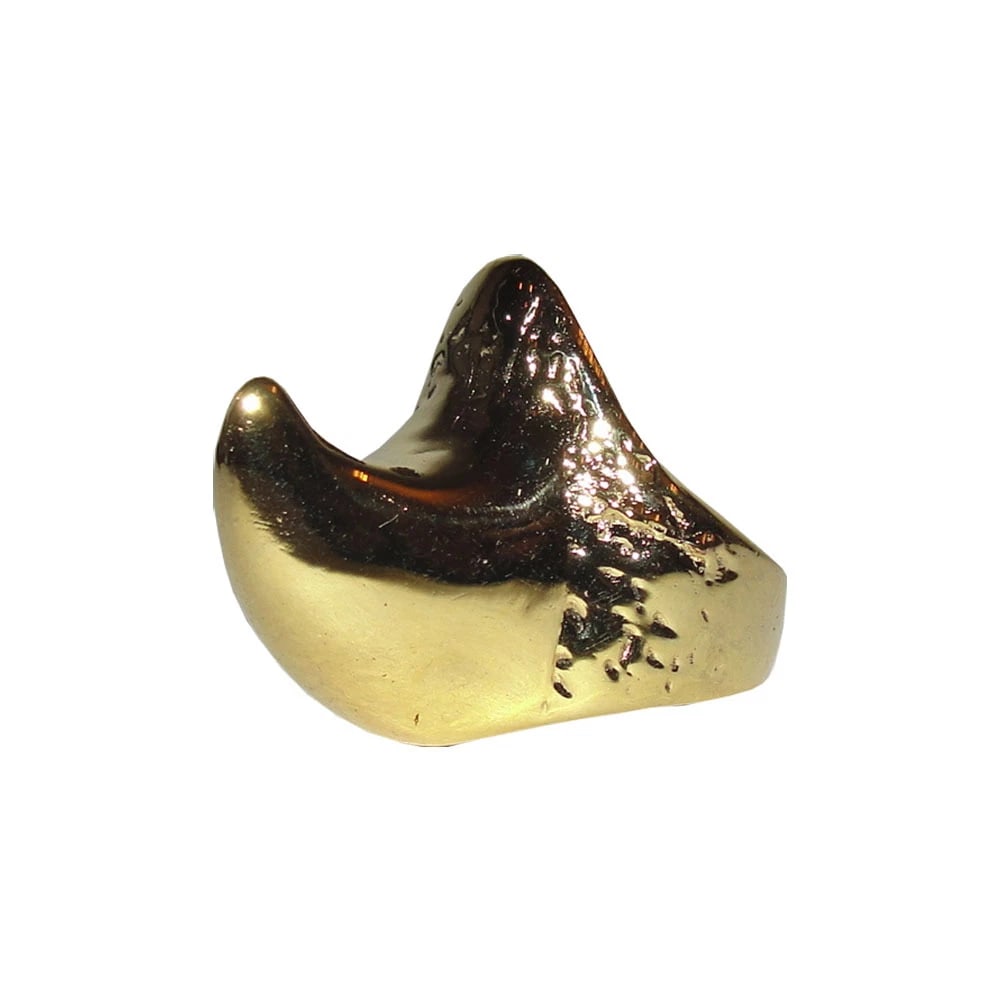 18 kt Gold Vermeil Sterling Silver Rhino Horn Ring Rhinoceros Alberto Juan: Title:18 kt Gold Vermeil Sterling Silver Rhino Horn Ring Rhinoceros Alberto Juan Description:This rhino ring, is the ninth piece of my 7th collection of fun late 1980's to 1990's inspired rings. These