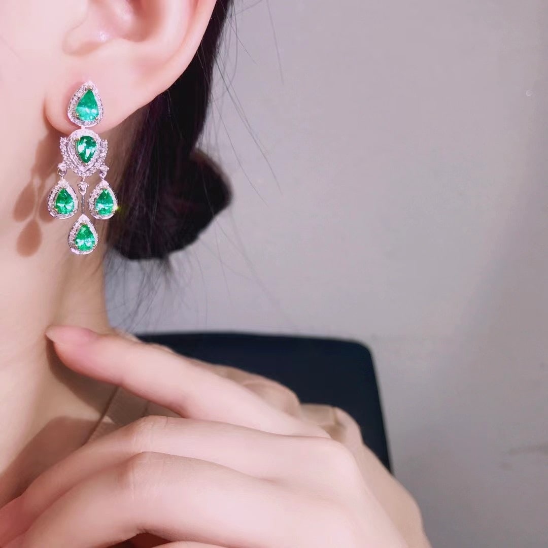14K GOLD 4.48 CTW VIVID GREEN NATURAL EMERALD and DIAMOND EARRINGS - 4