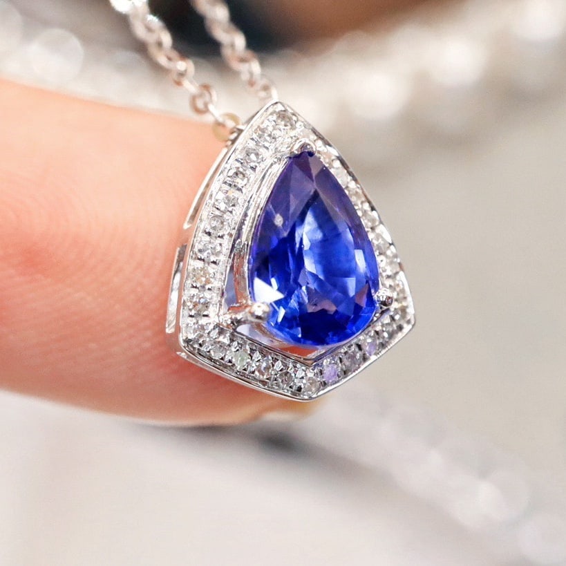 14K GOLD 0.96 CTW NATURAL SAPPHIRE and DIAMOND NECKLACE - 2