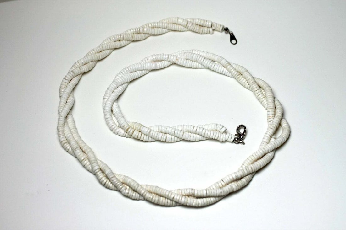 Vintage Triple Strand White Heishi Shell Beads Necklace (1 of 5)