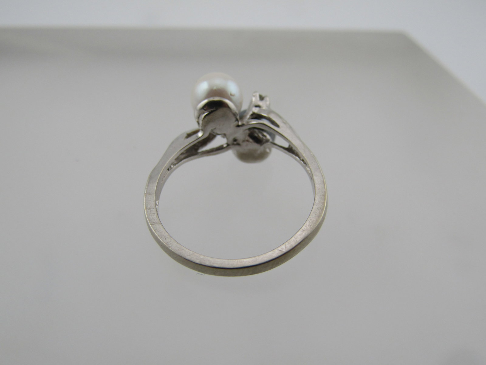 Vintage 14kt Black and White Pearl Ring, White Topaz, Sz. 6, 1950's-1960's, Signed - 4