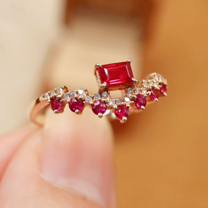 14K GOLD 0.41 CTW VIVID RED NATURAL RUBY and DIAMOND RING - 2