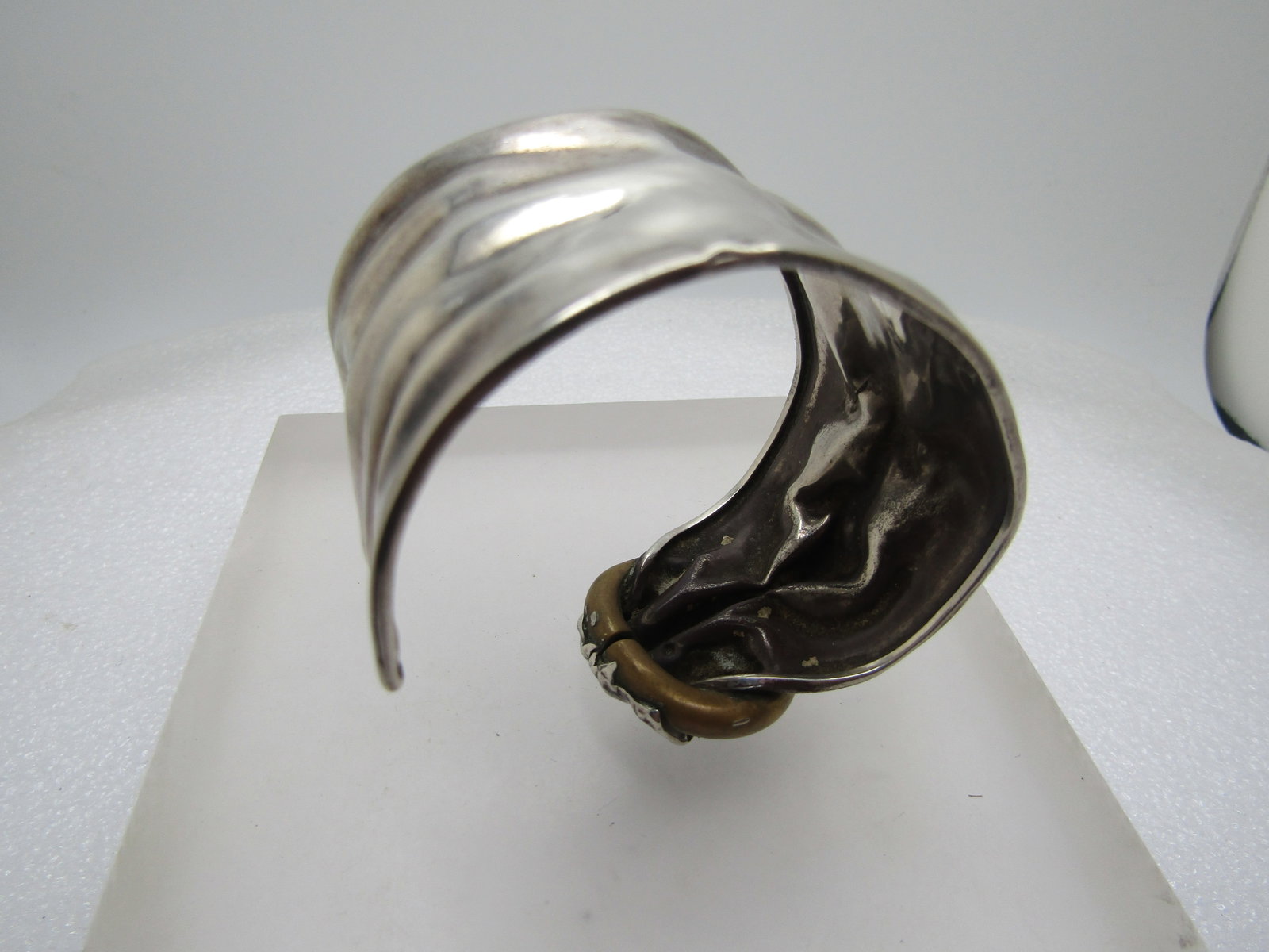 Vintage Sterling and Brass Modernist/Brutalist Cuff Bracelet - 7