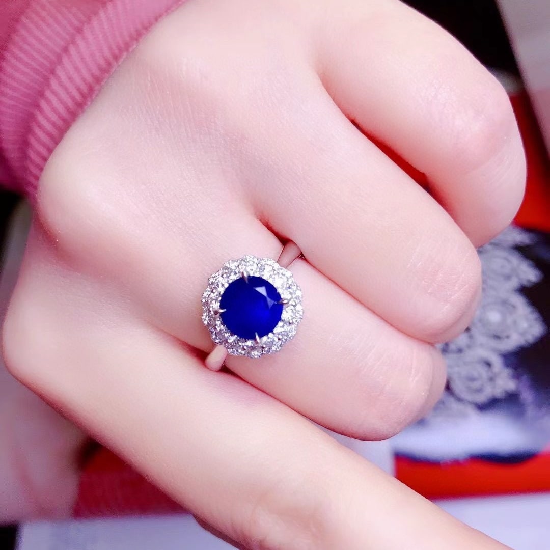 14K GOLD 2.01 CTW NATURAL SAPPHIRE and DIAMOND RING - 2