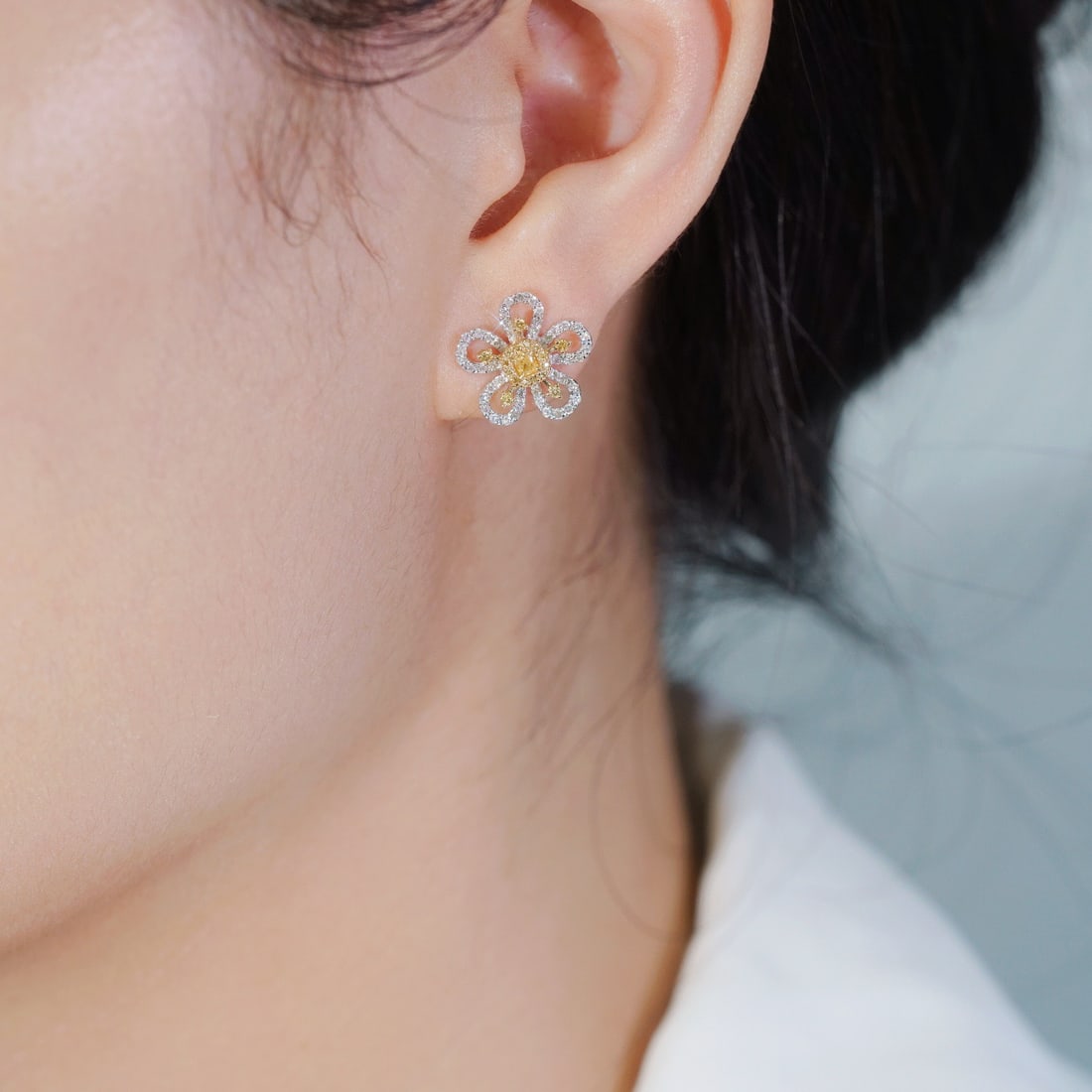 14K GOLD 0.60 CTW NATURAL YELLOW DIAMOND and DIAMOND EARRINGS - 8