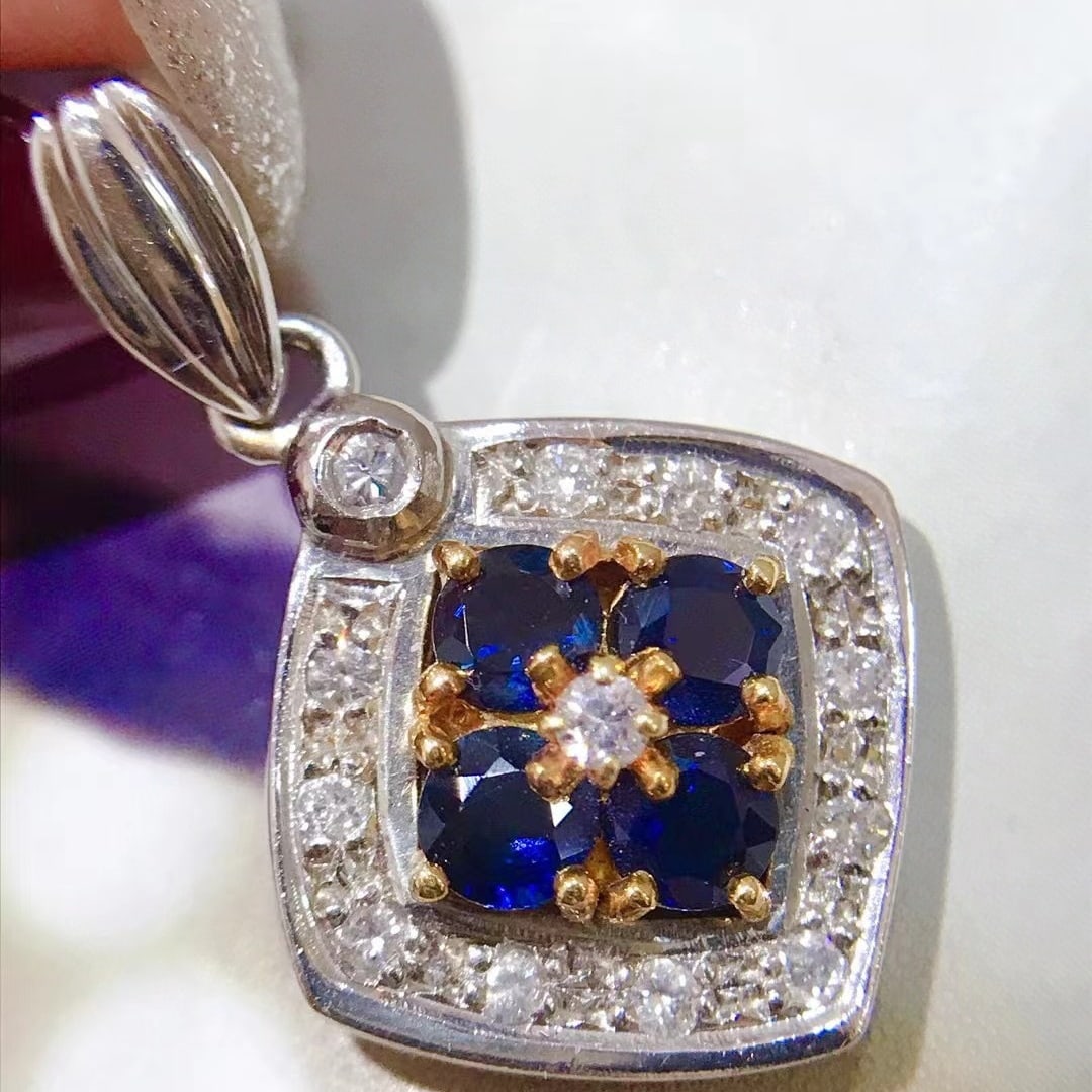 14K GOLD 1.16 CTW VIVID BLUE NATURAL SAPPHIRE and DIAMOND PENDANT - 2