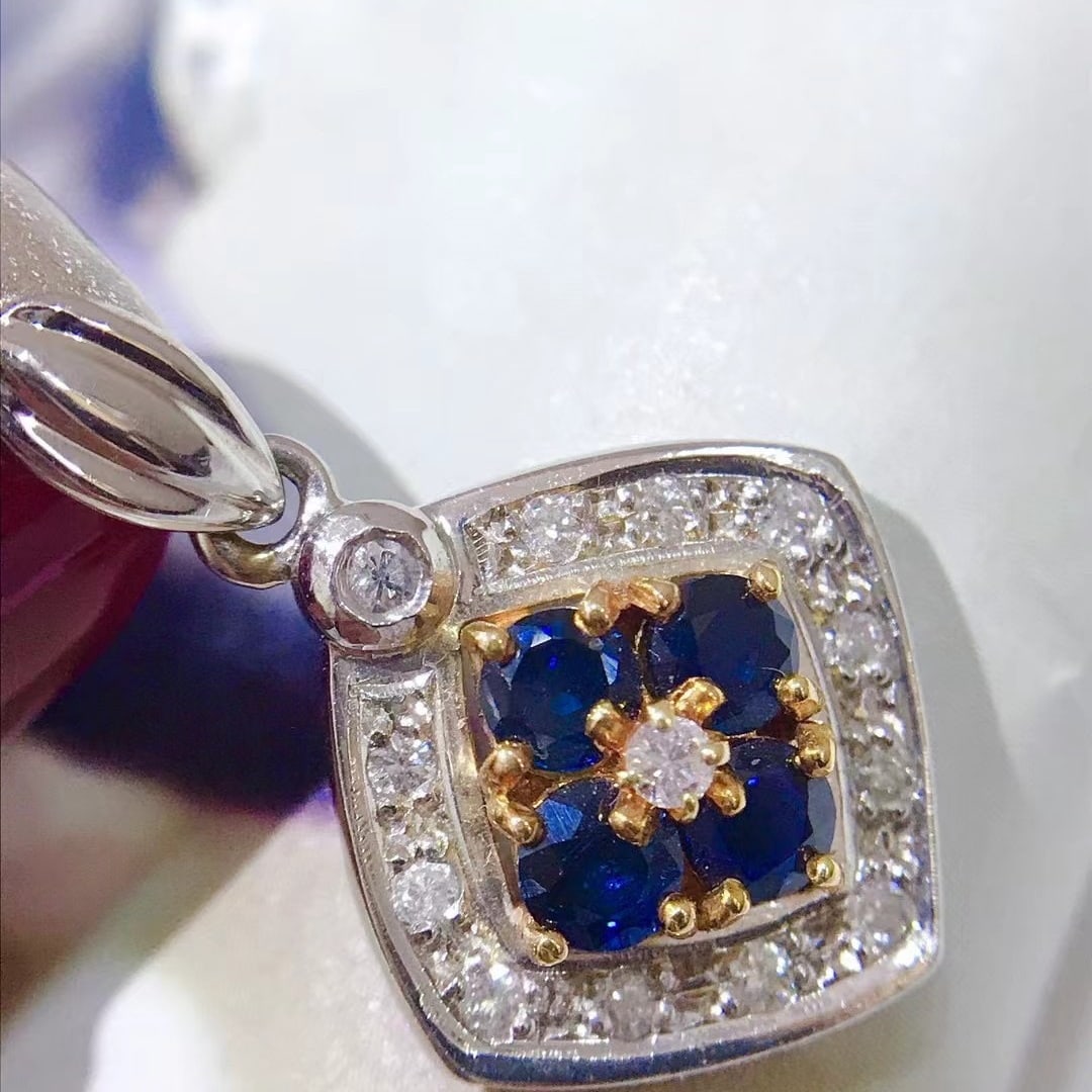 14K GOLD 1.16 CTW VIVID BLUE NATURAL SAPPHIRE and DIAMOND PENDANT - 3