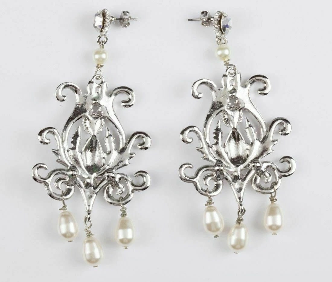 Runway Rhinestone and Faux Pearl Chandelier Earrings - 3