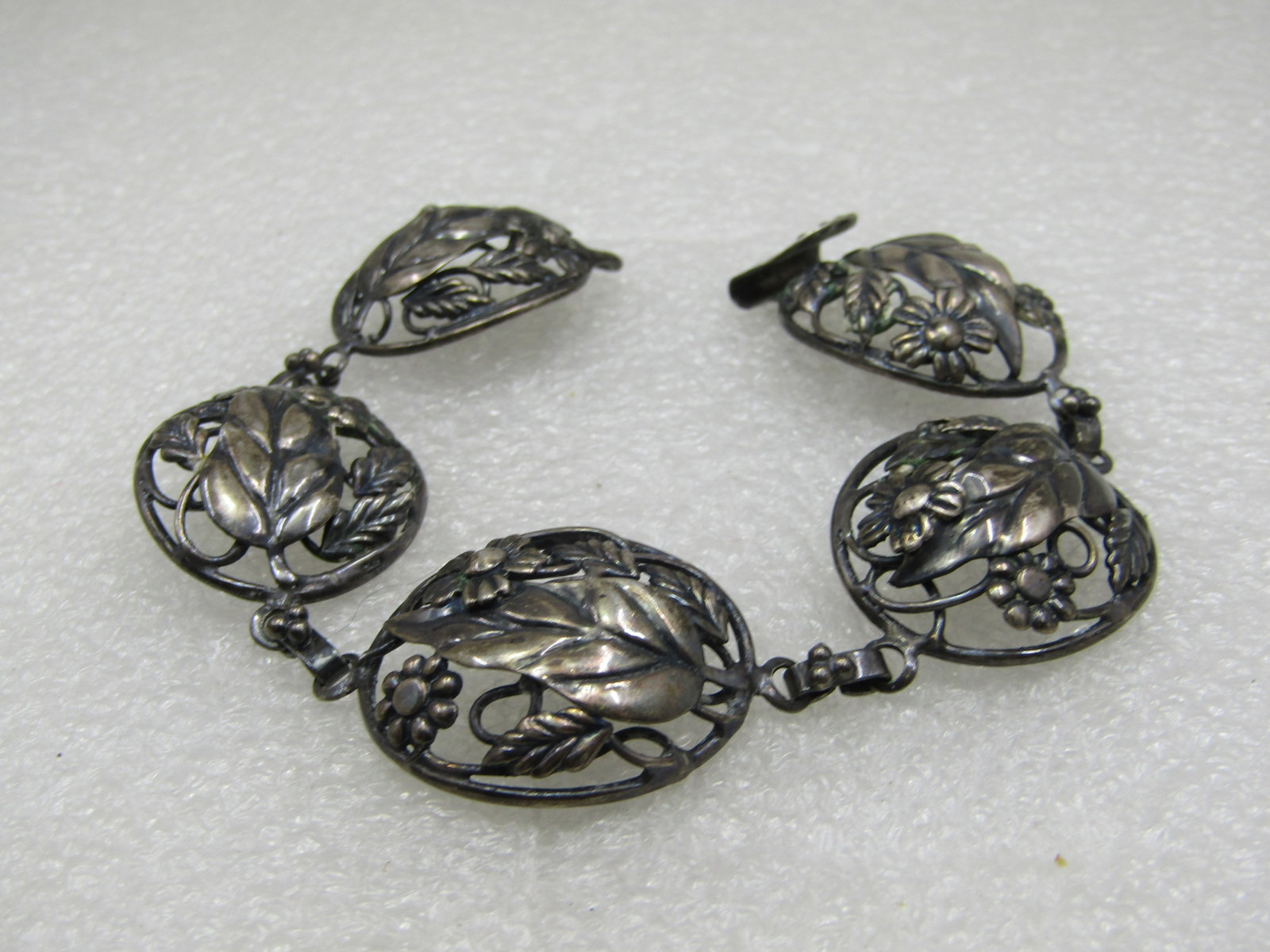 Vintage Sterling Floral and Leaf Braclet, Sterling Craft by Coro, 7.5", 1940's - 4
