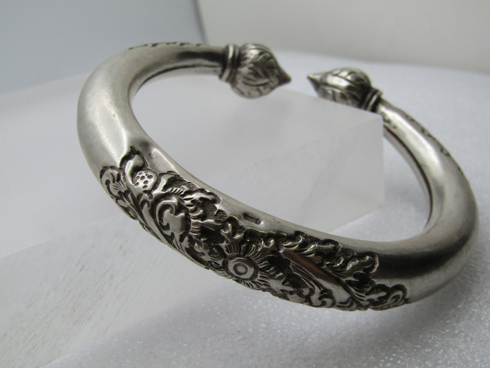 Vintage .900 Silver Cuff Bracelet, 7.75", 1940's-1950's - 3