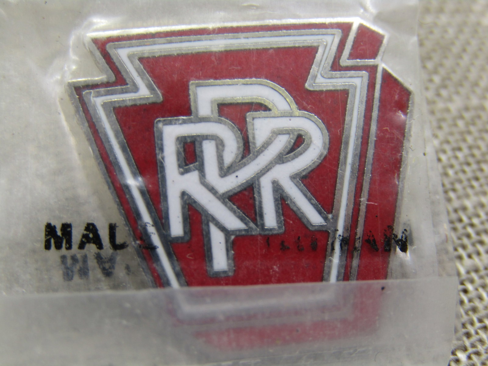 Enameled Pennsylvania Rairroad Tack Pin - 2