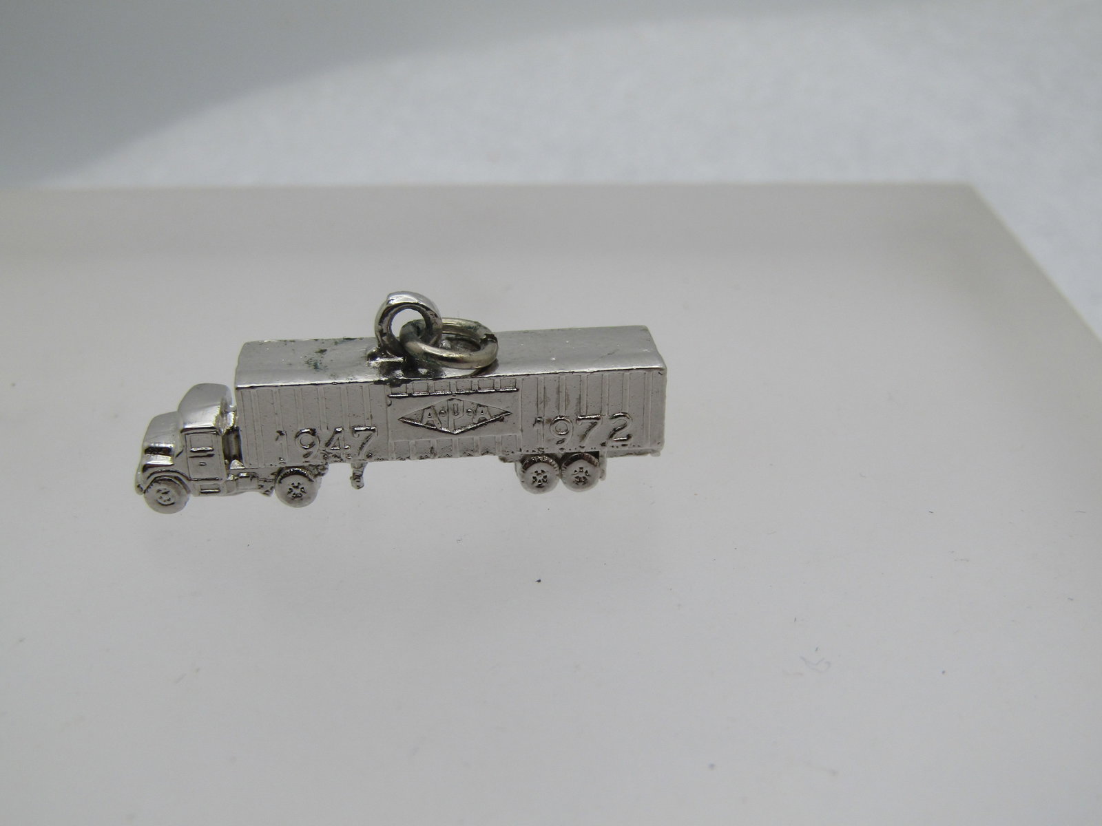 Vintage APA Tractor Trailer Pendant/Charm, 1947-1972 - 3