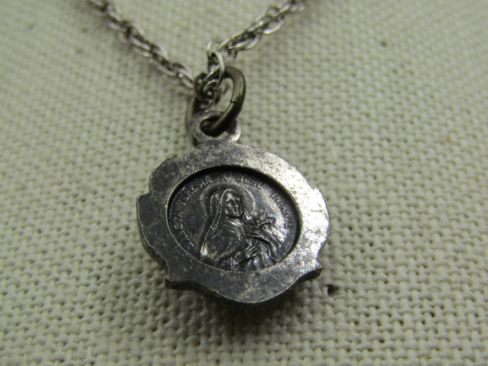 Vintage Catholic Rose & St. Theresa Necklace, 22" - 5