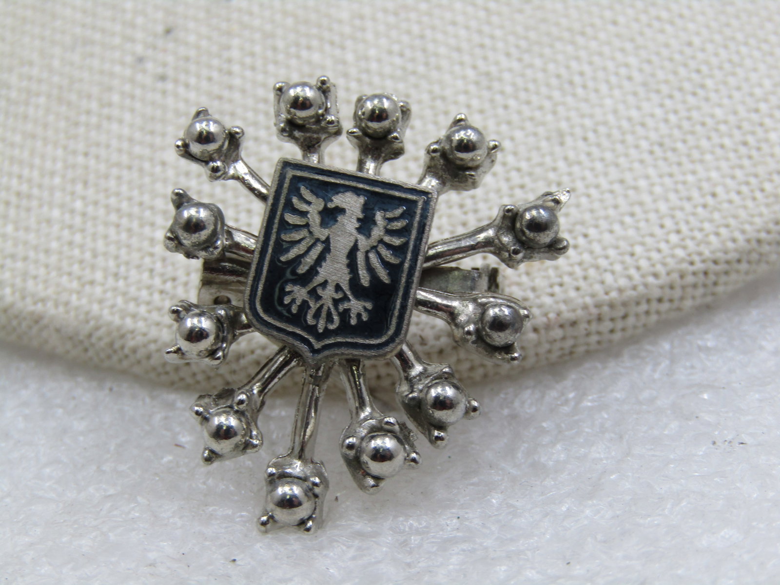 Vintage Enameled Bird Crest/Flag Brooch, Enameled, 1970's - 3