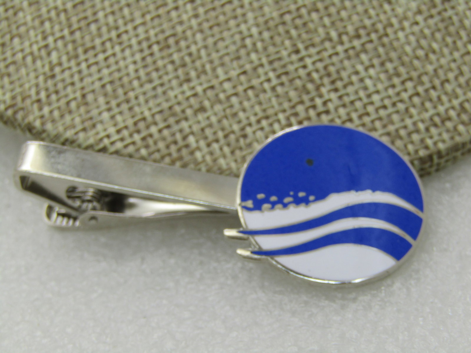 Vintage Sterling Blue & White Enameled Tie Bar - 2