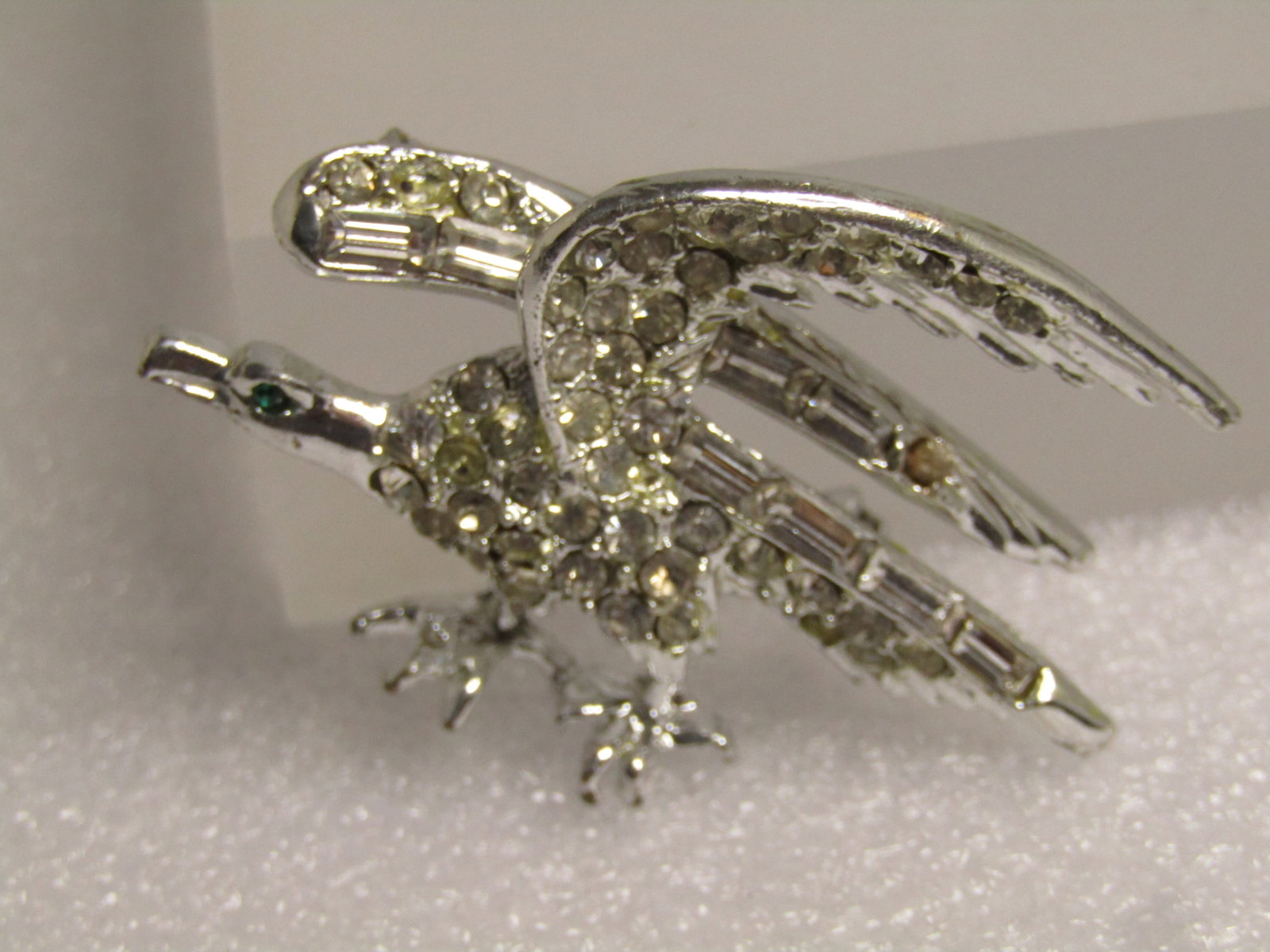Vintage Clear Rhinestone Eagle Brooch, Baguettes/Round, 1960's - 6