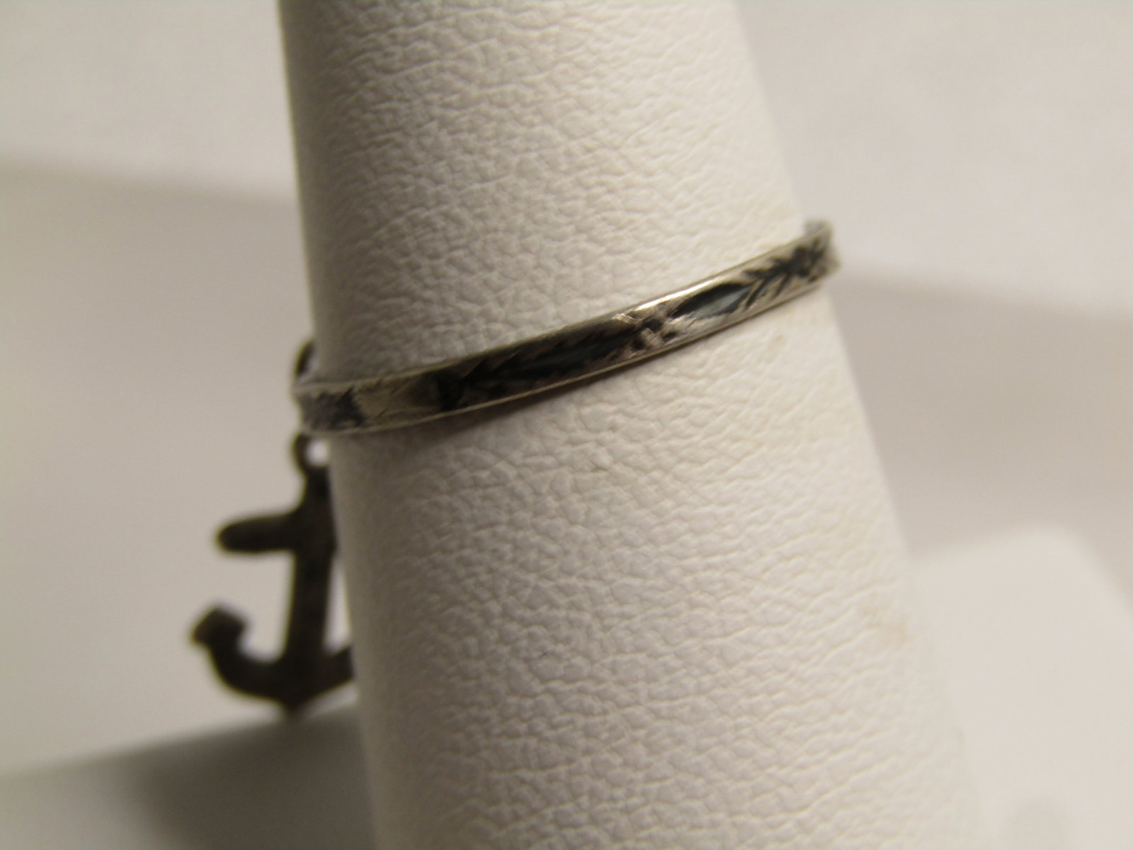 Vintage Sterling Silver Dangling Anchor Ring, Sz. 7, 1940's, Sweetheart Navy. - 4