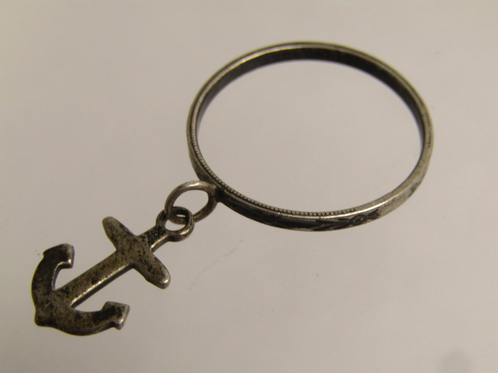 Vintage Sterling Silver Dangling Anchor Ring, Sz. 7, 1940's, Sweetheart Navy. - 5