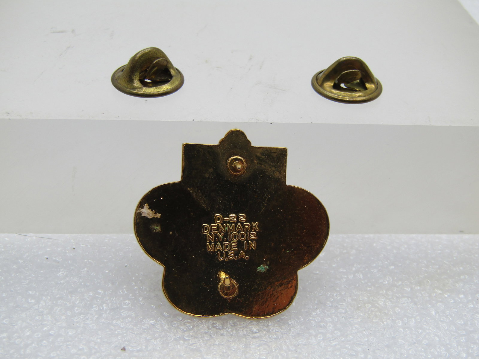 Enameled Ready to Serve Army 627th Tack Pin - 4
