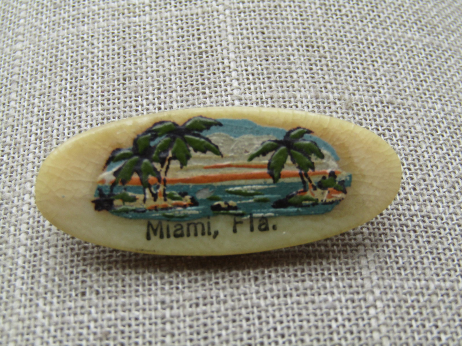 Vintage Painted Miami , Florida Brooch, Souvenir , 1940's-1950's - 2