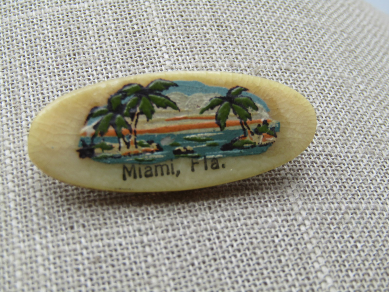 Vintage Painted Miami , Florida Brooch, Souvenir , 1940's-1950's - 3