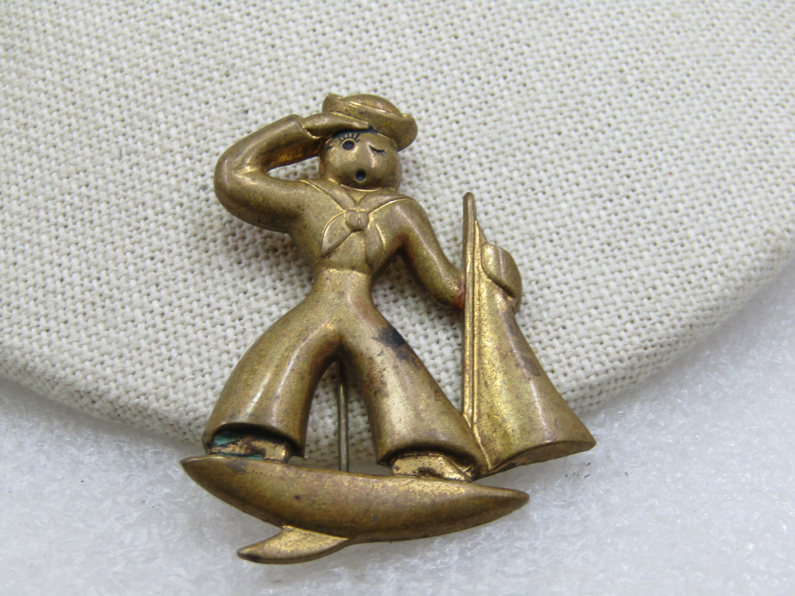 Vintage Sailor Brooch, Pressed Brass, 1920's-1930's, C-Clasp - 3