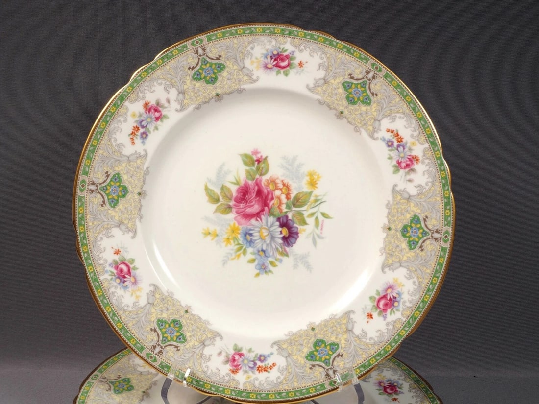 Shelley Georgian Green Dinner Plate 13360 Gold Trim Signed H.Parode England (1 of 5)