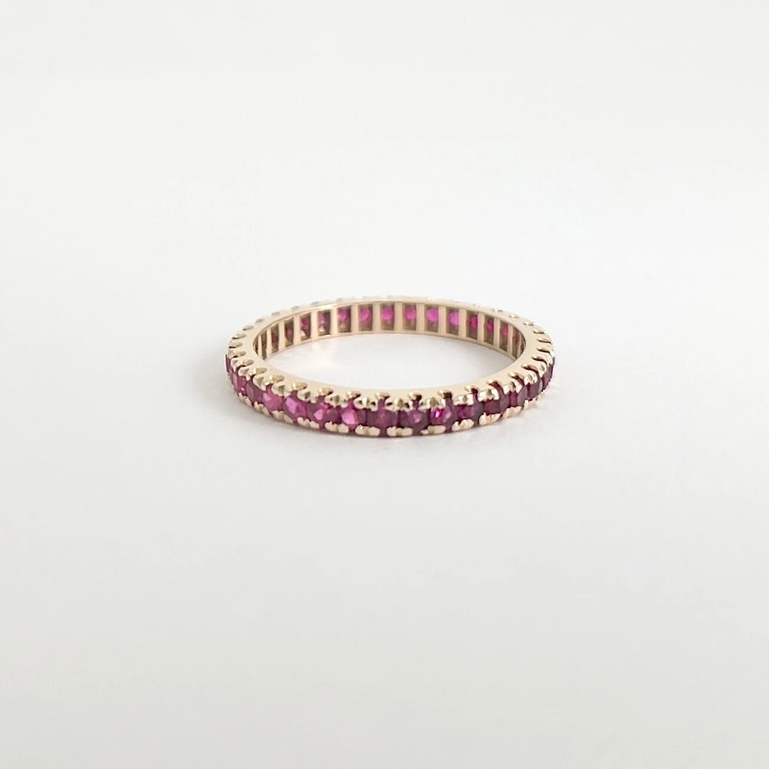 Estate Ruby Gemstone Eternity Ring 14K Yellow Gold, Size 7.75, 1.85 Grams - 6