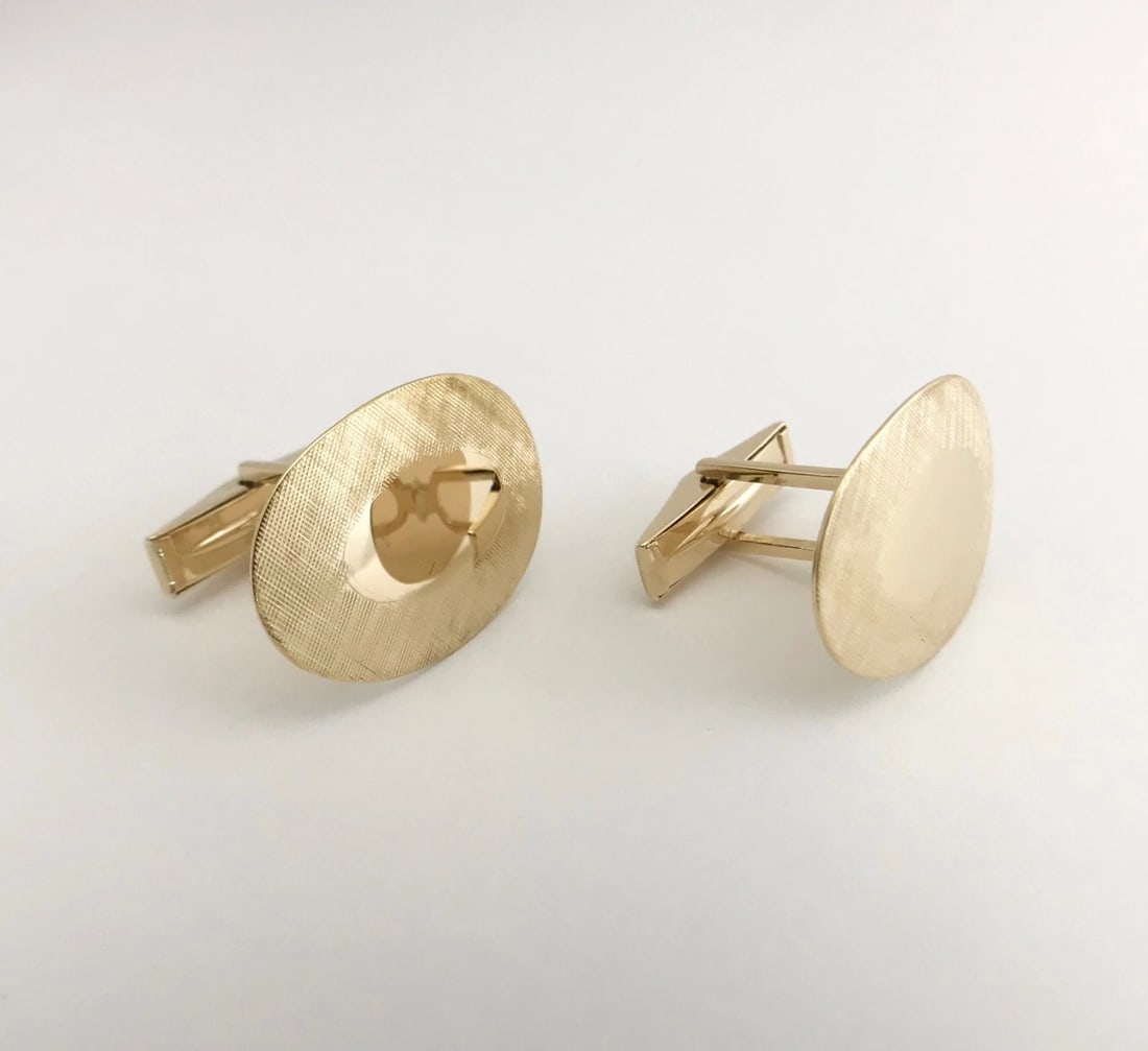 Oval Engravable Textured Matte Finish 14K Yellow Gold Cufflinks, 7.37 Grams - 5