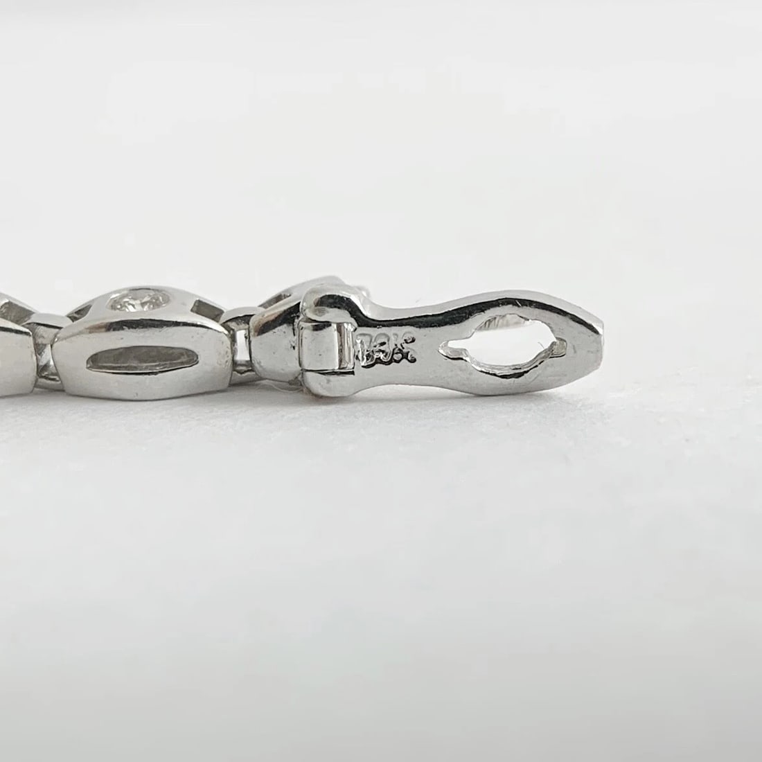 Oval Link Burnished Diamond Tennis Bracelet 14K White Gold, 1.01 CTW, 10.88 Gram - 8
