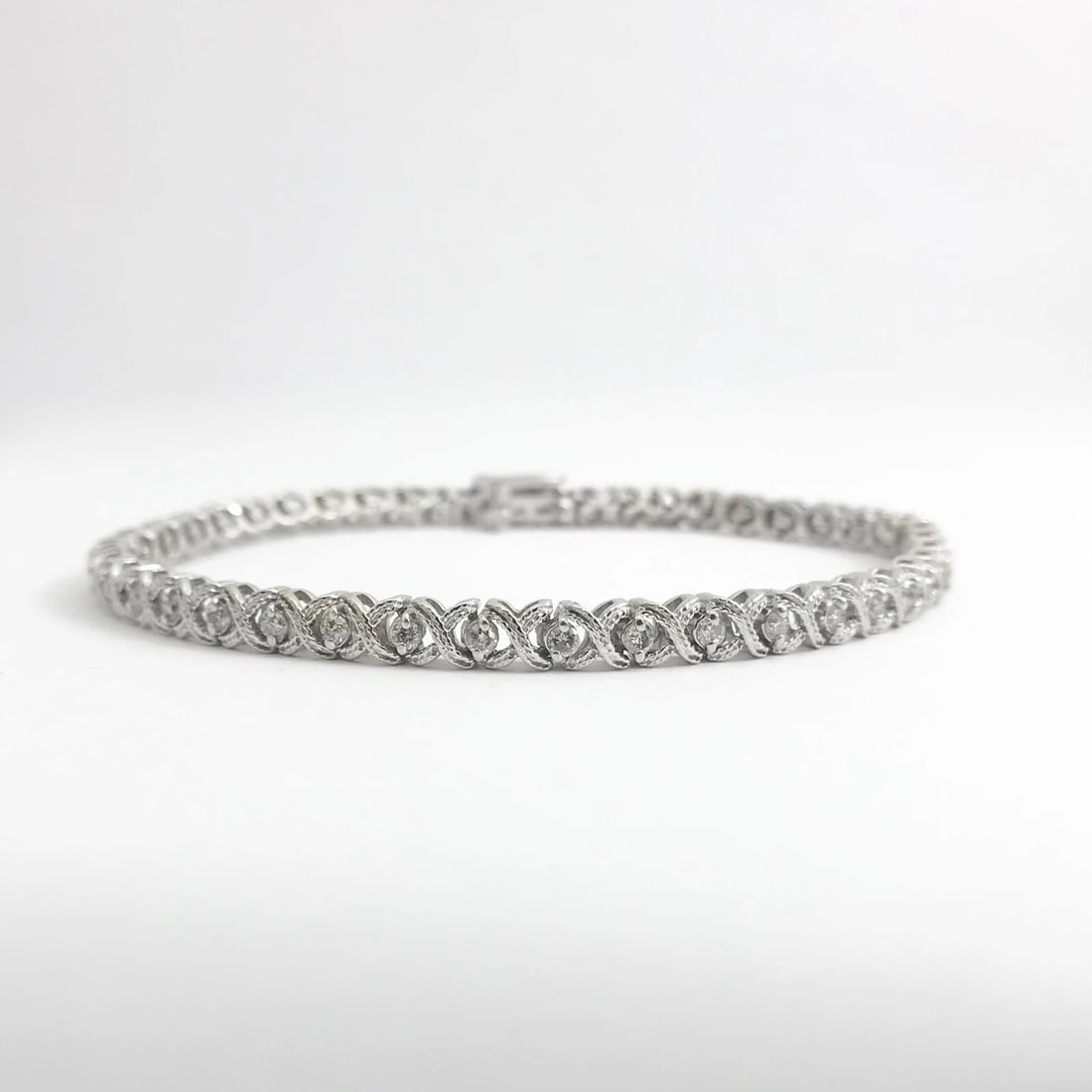 X-Link Milgrain Diamond Tennis Bracelet 14K White Gold, 7.25 Inches, .65 CTW - 6