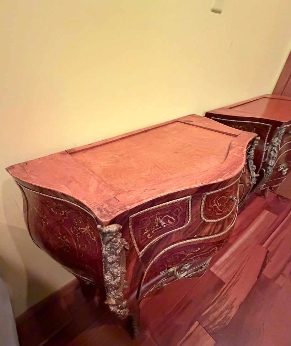 Pair of Louis XV Style Marquetry and Gilt Bronze Commodes - 8