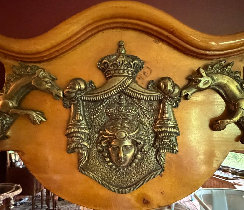 Grand Baroque Style Giltwood and Bronze Wall Mirror - King - 2